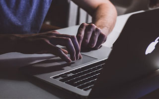 中股配资平台:买股票到哪里开户-比亚迪8月新能源汽车销量37.36万辆 与上年同期基本持平